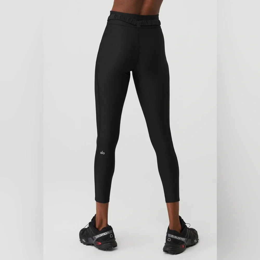 Airlift High-Waist 7/8 Charmer Legging - Picture 2 of 4